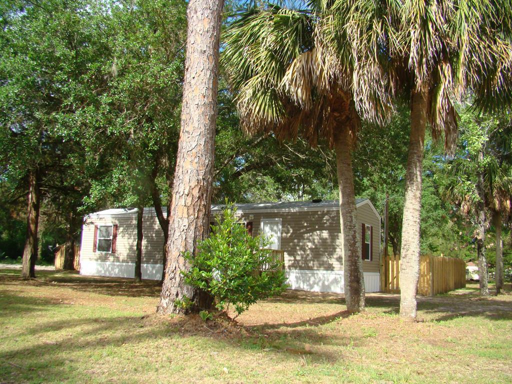 19 44 Ave - Photo 1