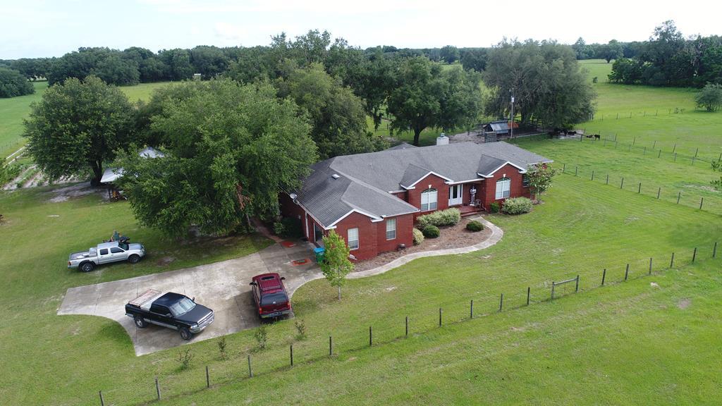 4251 76 Court - Photo 1