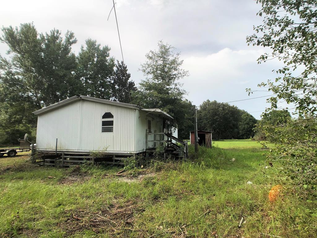 286 202 Ave - Photo 1