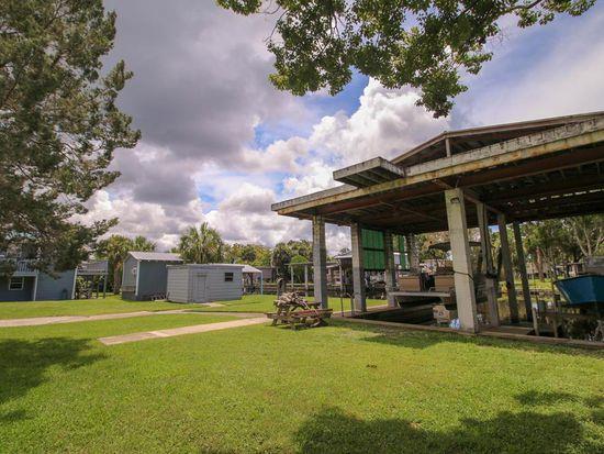 125 894th Ave - Photo 1