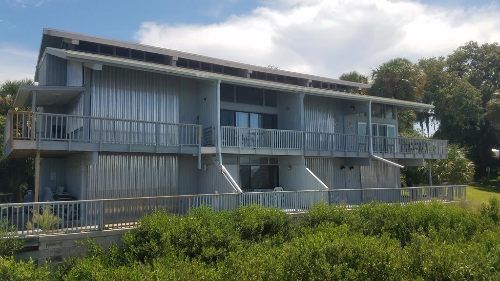1025 7th Street - Photo 1