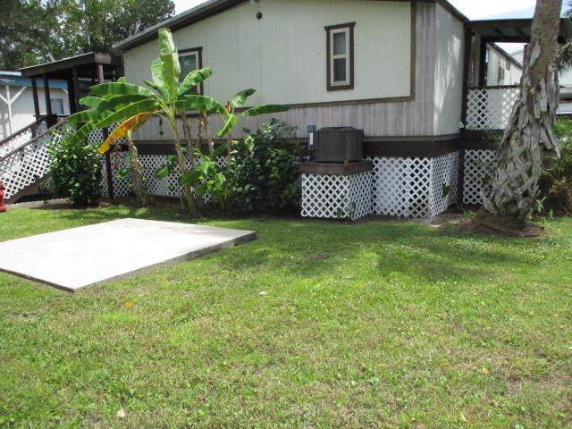 84 892 AVE - Photo 1 84 892 AVE - Photo 1