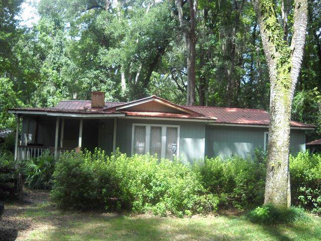 92 675th Street - Photo 1