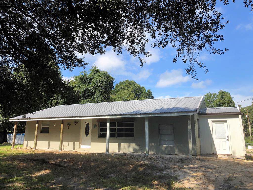 54 437 Avenue - Photo 1 54 437 Avenue - Photo 1