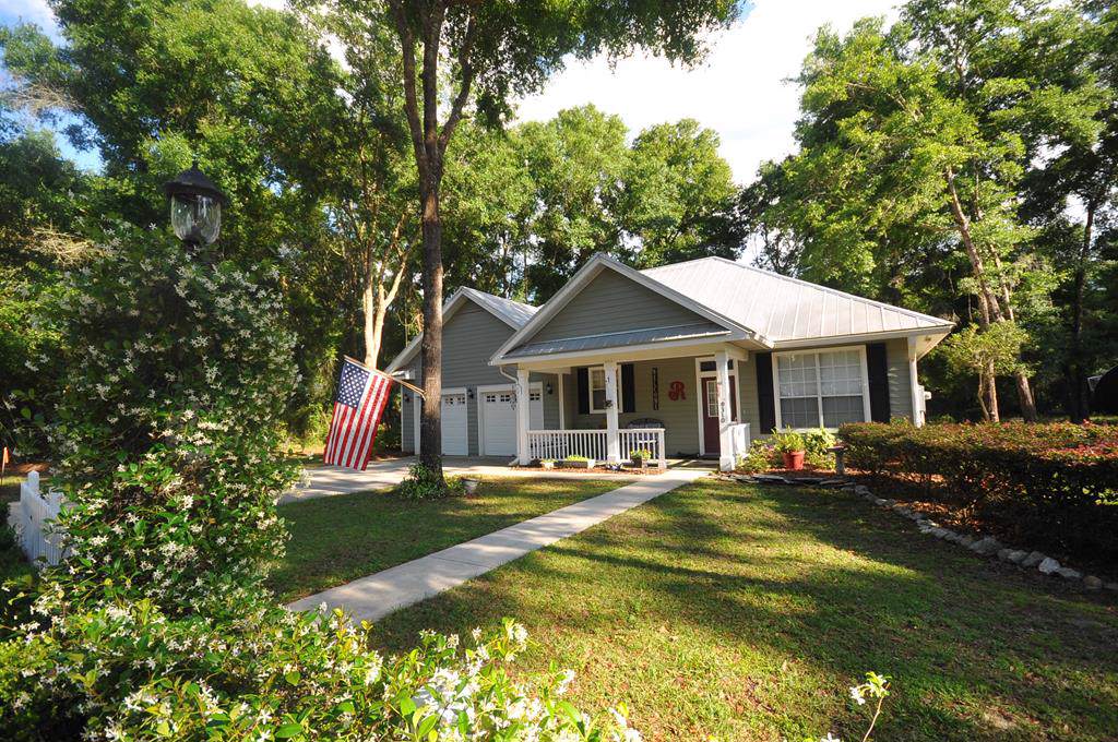 9310 Greenways Ln - Photo 1