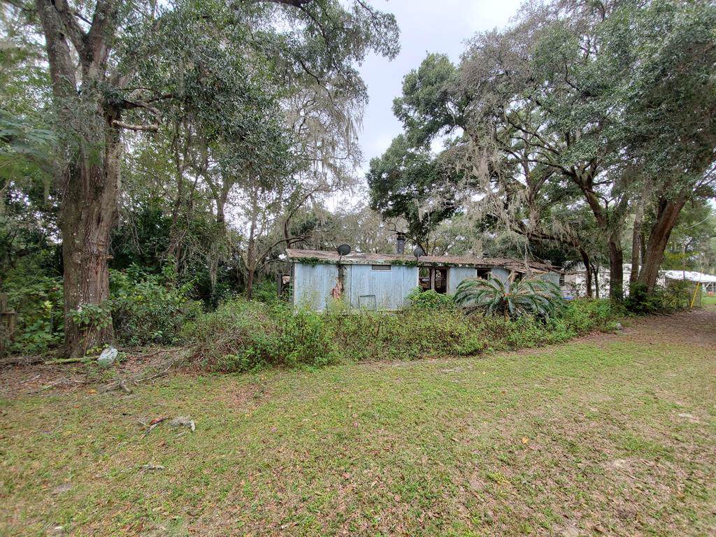 8429 68TH COURT - Photo 1