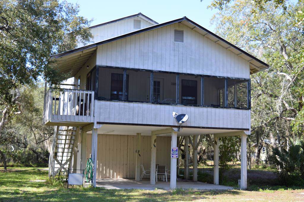 392 911 Street - Photo 1