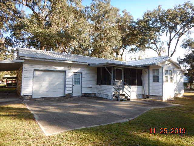 15 21st Ave - Photo 1
