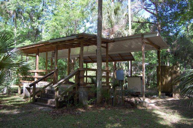 1528 Palm St - Photo 1