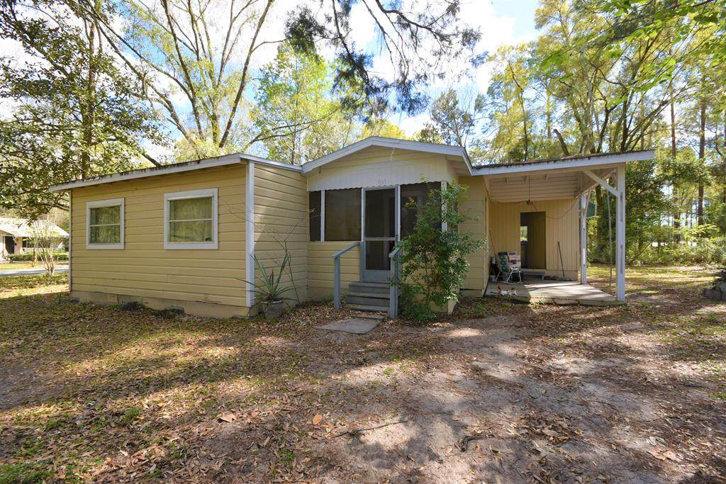 188 49 Ave - Photo 1