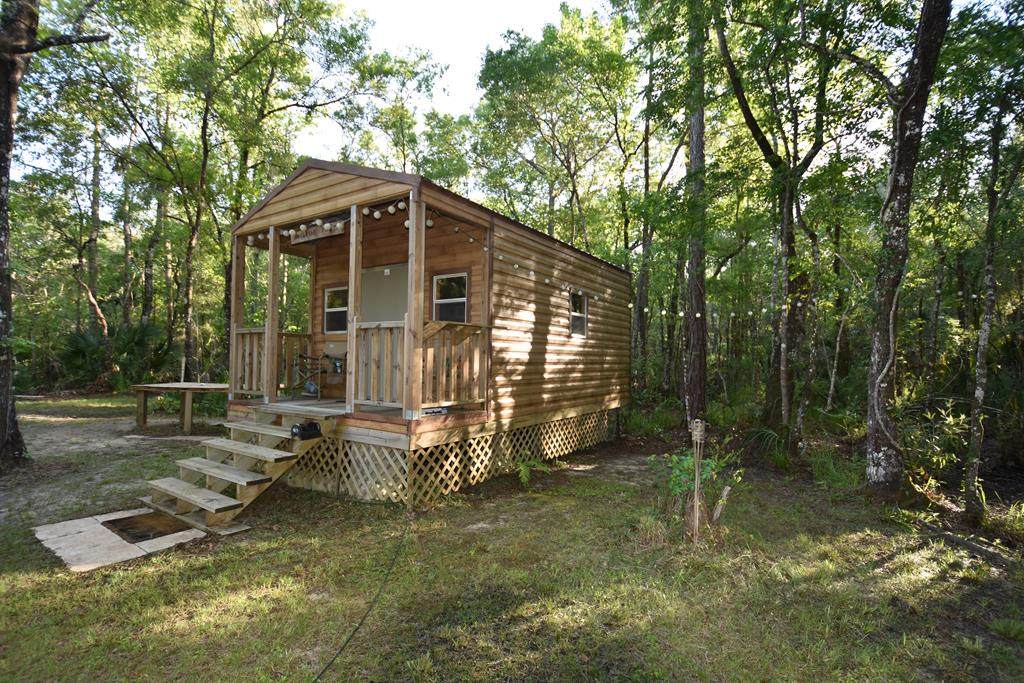 136 Yellow Pine Rd - Photo 1