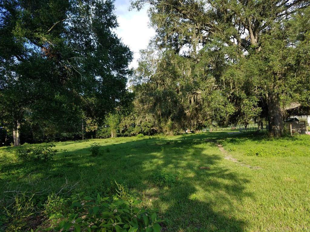 CR 232 Cr 344 - Photo 1