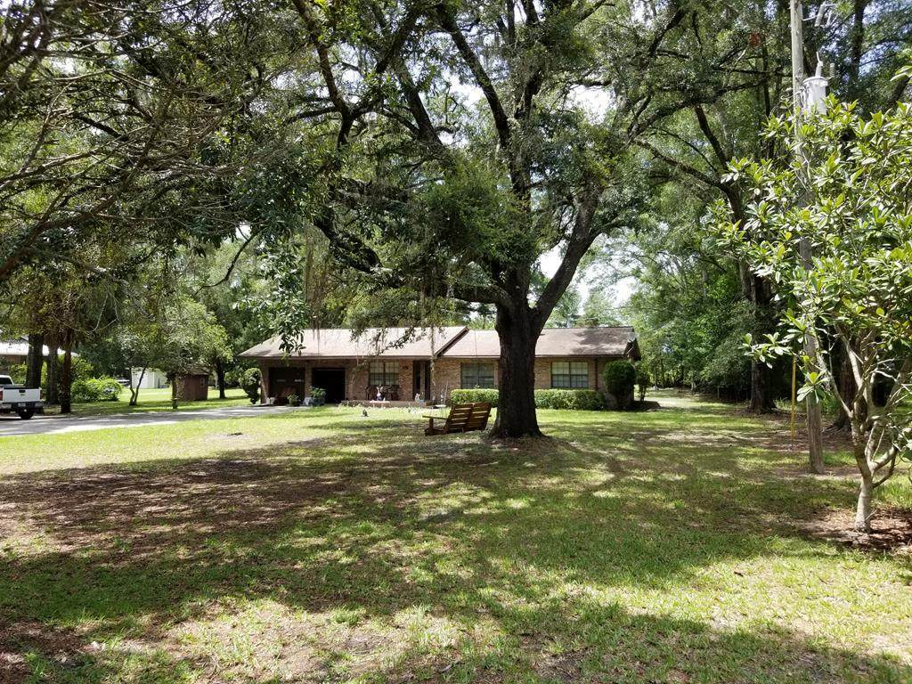 6851 100 St - Photo 1