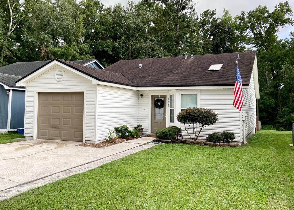 7826 Aquarius Cir - Photo 1
