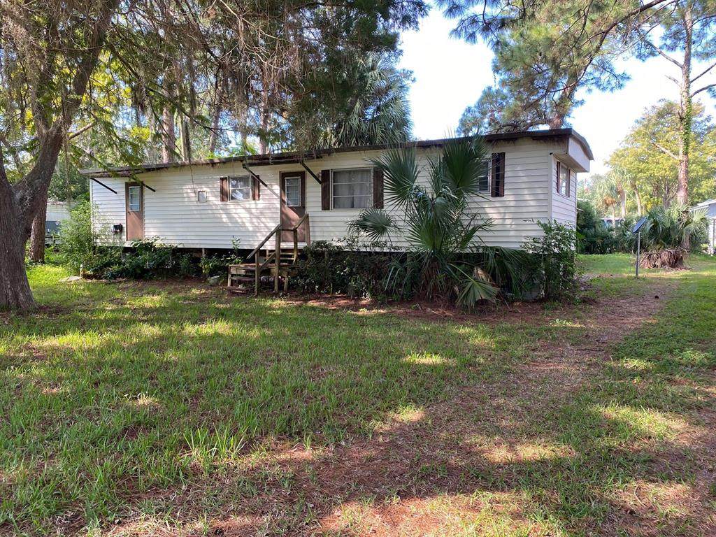 340 241 St - Photo 1