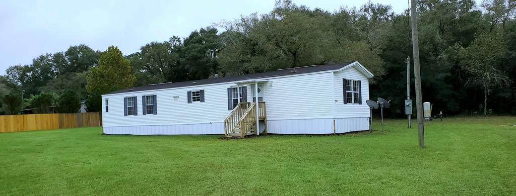 11251 83rd Terrace - Photo 1