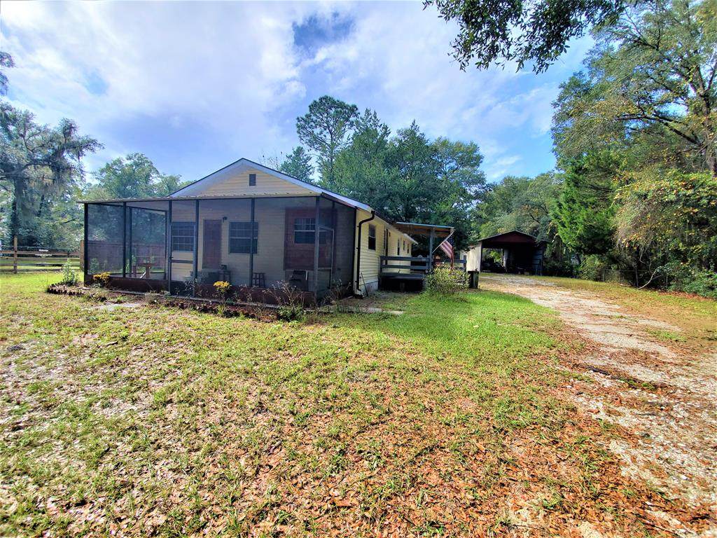 695 835 St (Hwy 351-U) - Photo 1