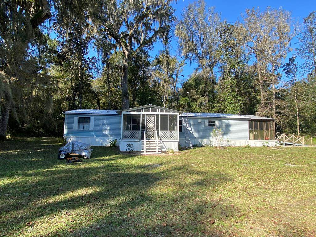 1445 394th Avenue - Photo 1