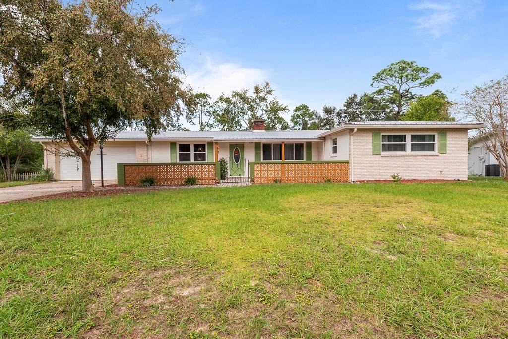 580 Country Club Drive - Photo 1