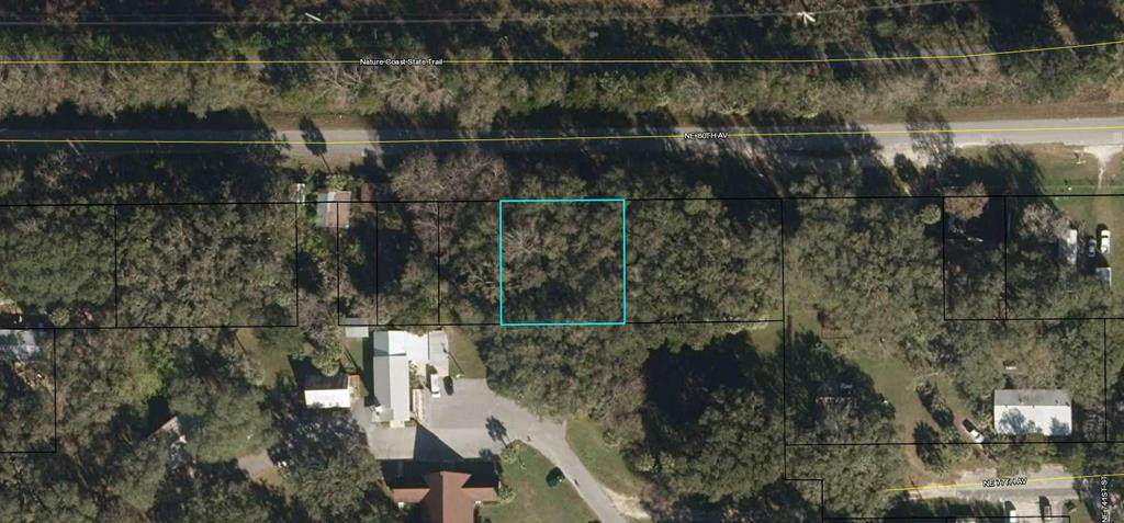 464 80 Ave - Photo 1