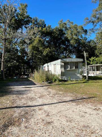 167 Rowland Blvd - Photo 1