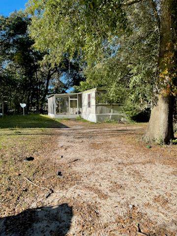 169 Rowland Blvd - Photo 1