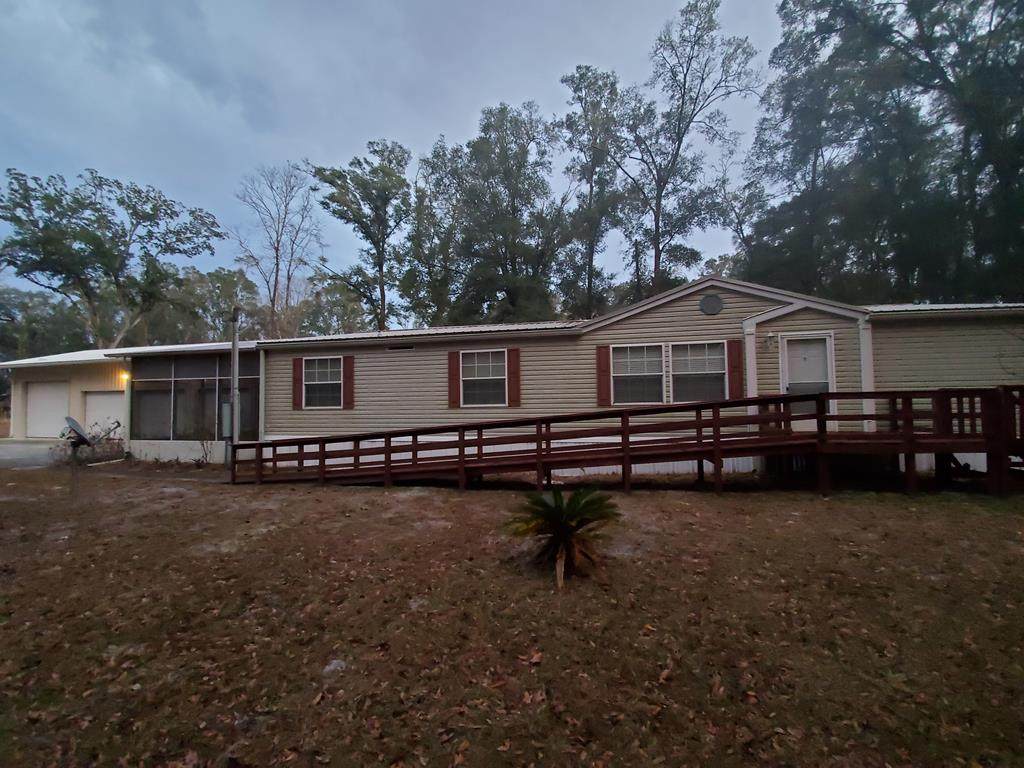 135 173 AVE - Photo 1