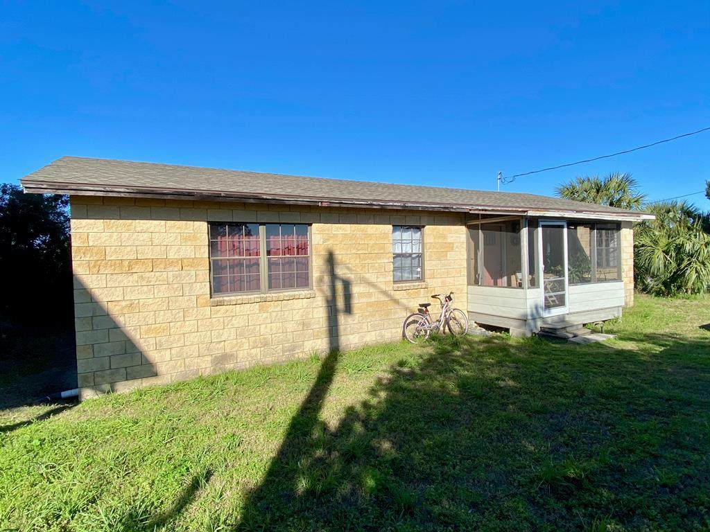 12130 State Road 24 - Photo 1