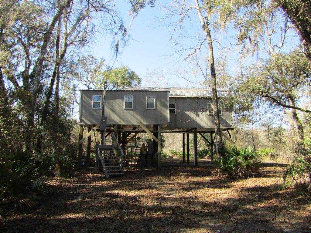1059 78th Ave - Photo 1