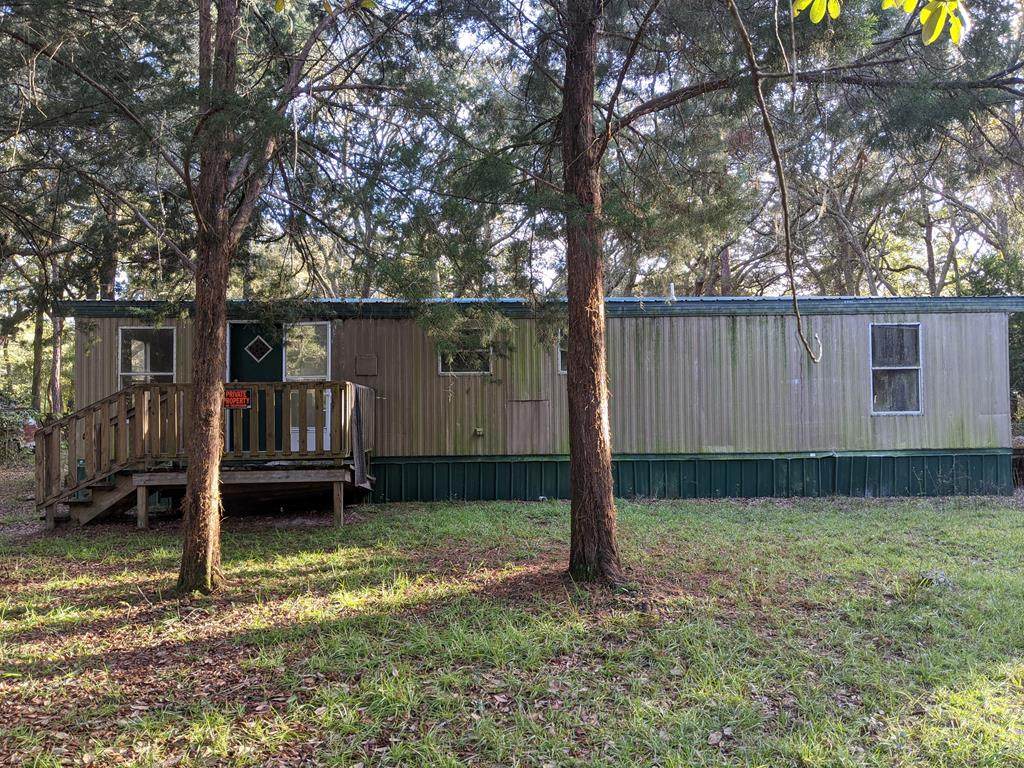 414 436 Ave - Photo 1