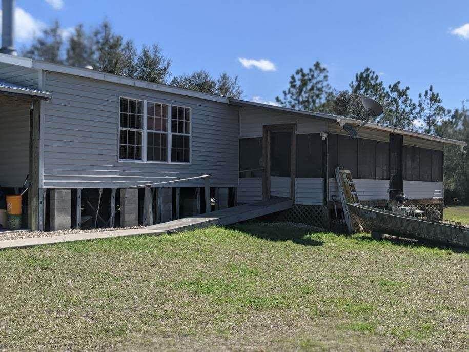 76 337 Avenue - Photo 1