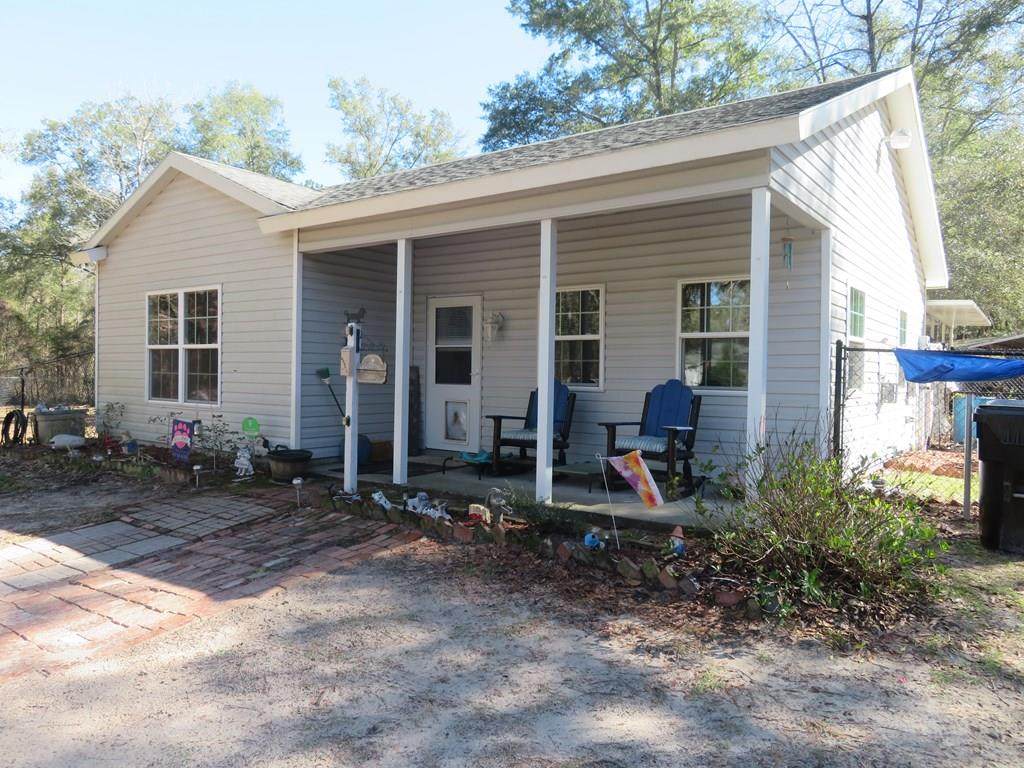 1946 Loncala Loop - Photo 1
