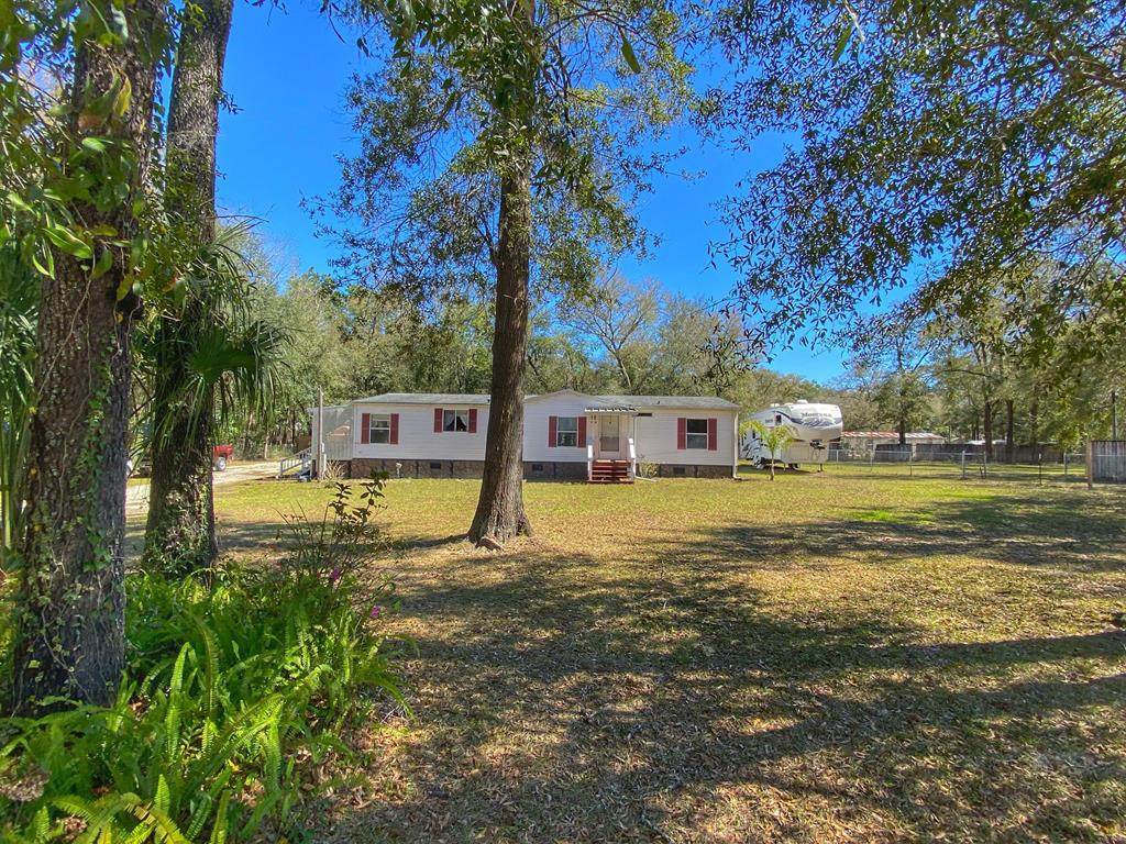 650 Stephens St - Photo 1