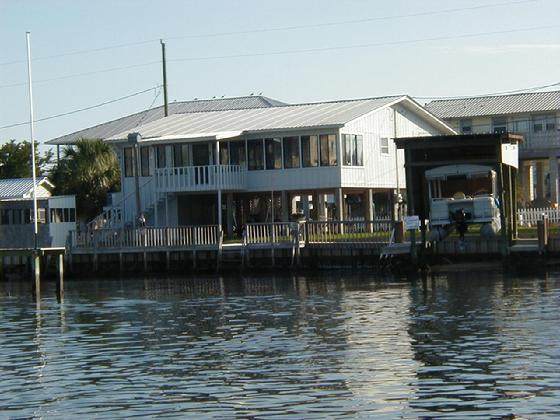 210 8th Ave - Photo 1