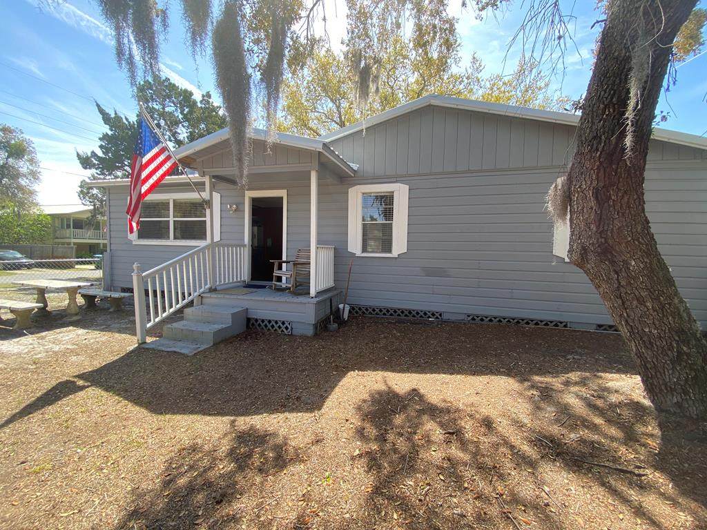 12402 Live Oak St - Photo 1