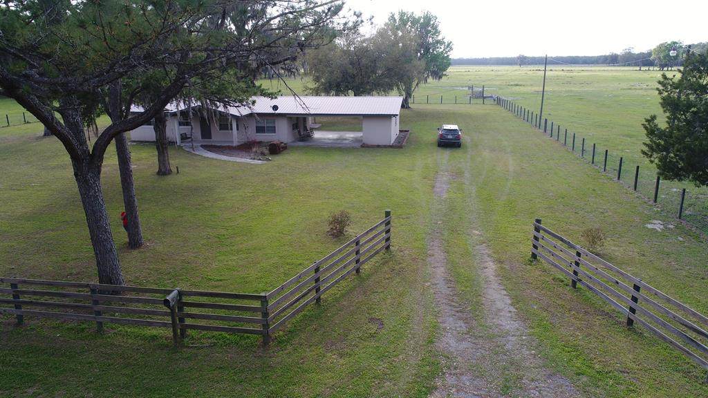 8570 County Road 345 - Photo 1