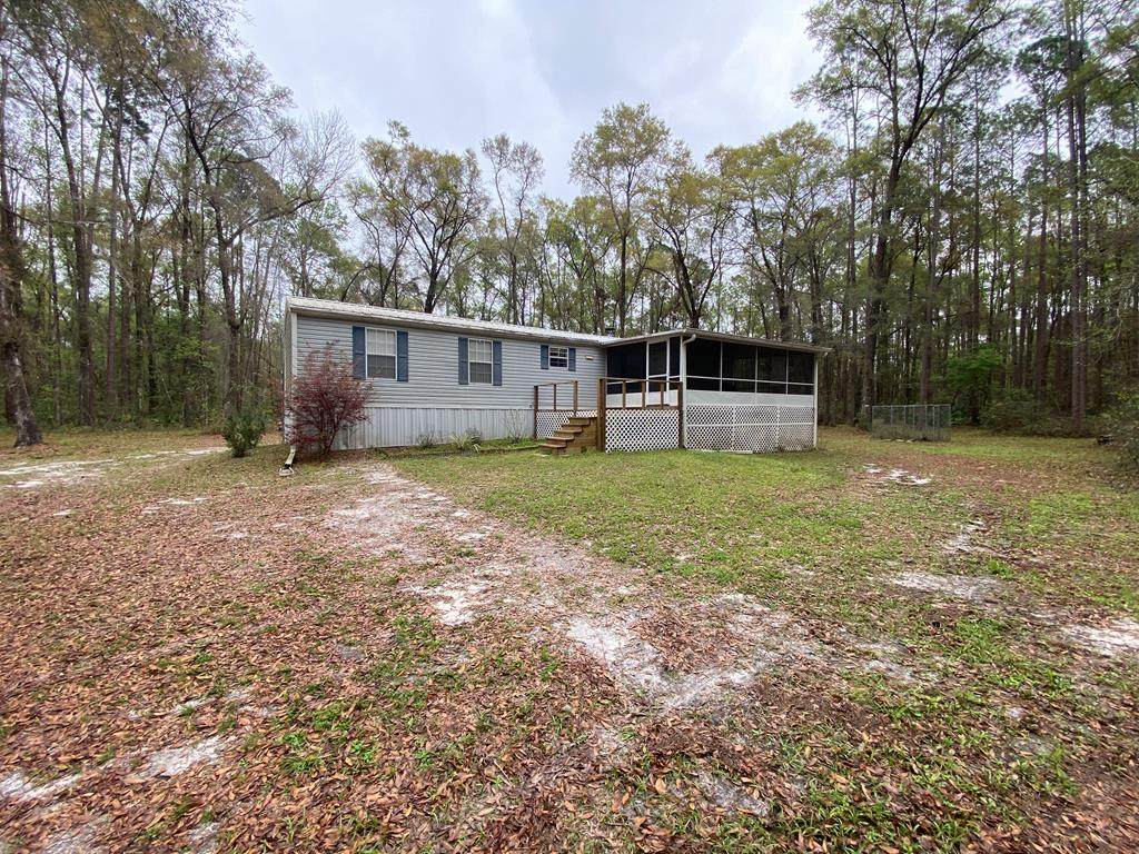 1032 899th St - Photo 1