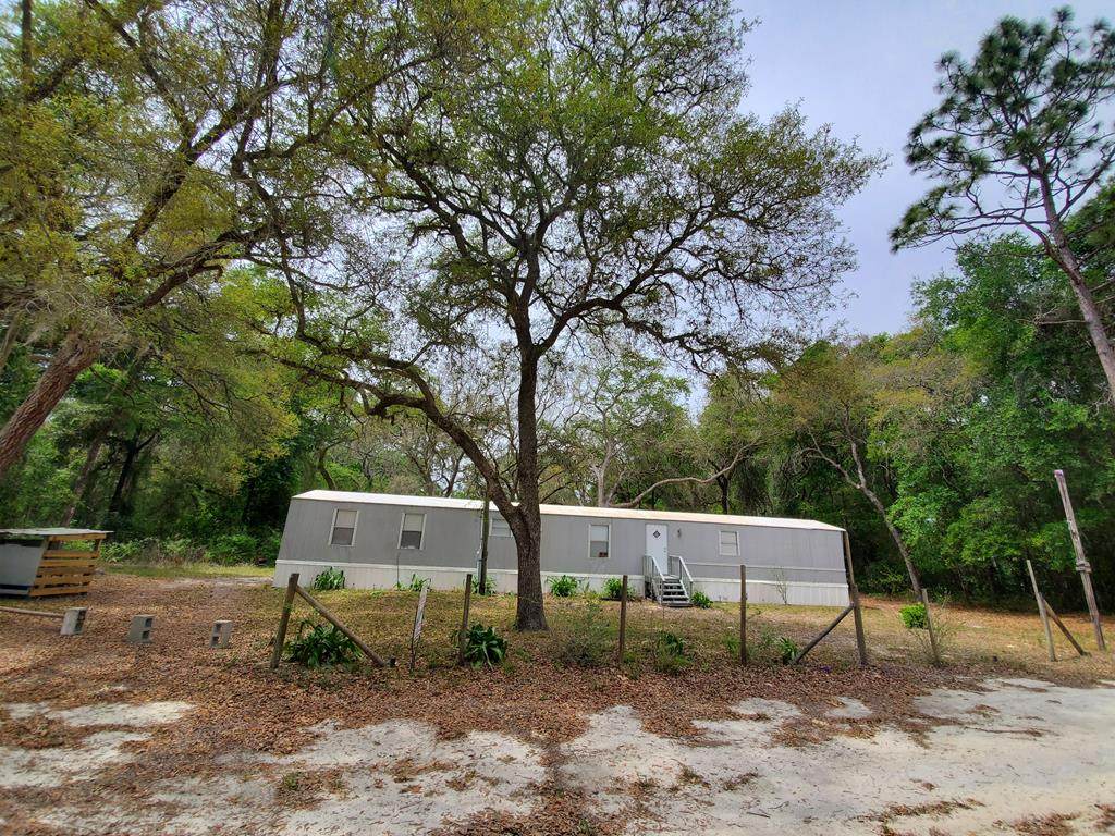 274 905th St - Photo 1
