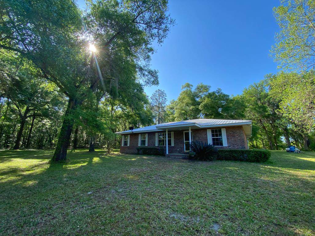 20405 30th Ave - Photo 1