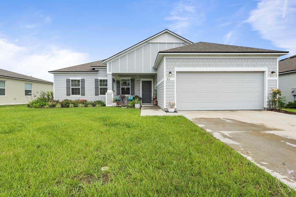 911 253rd Dr - Photo 1