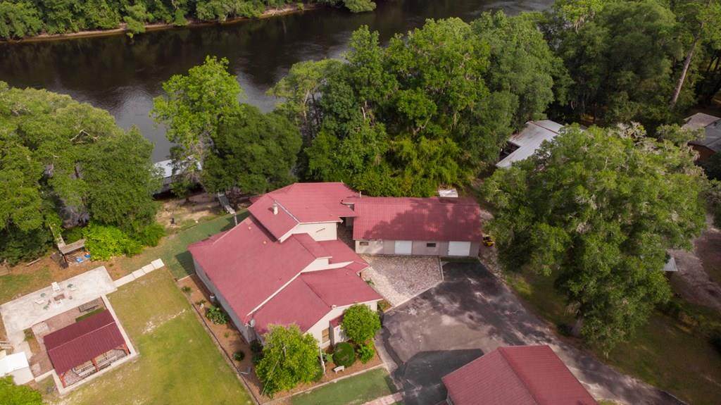 1349 80th Ave - Photo 1