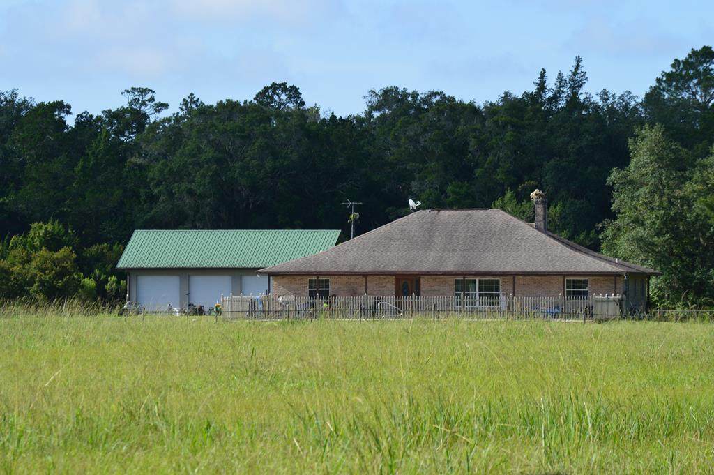 380 County Road 90 - Photo 1