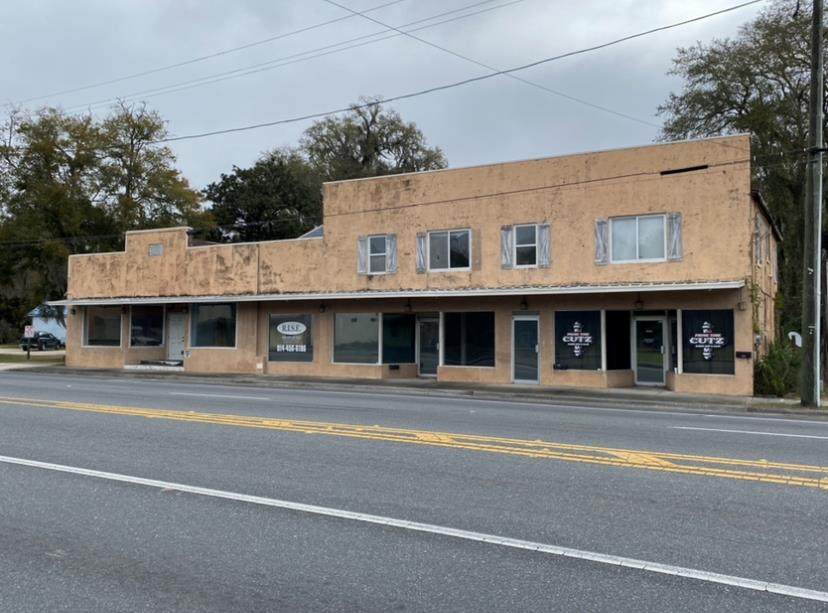 329 Main St - Photo 1