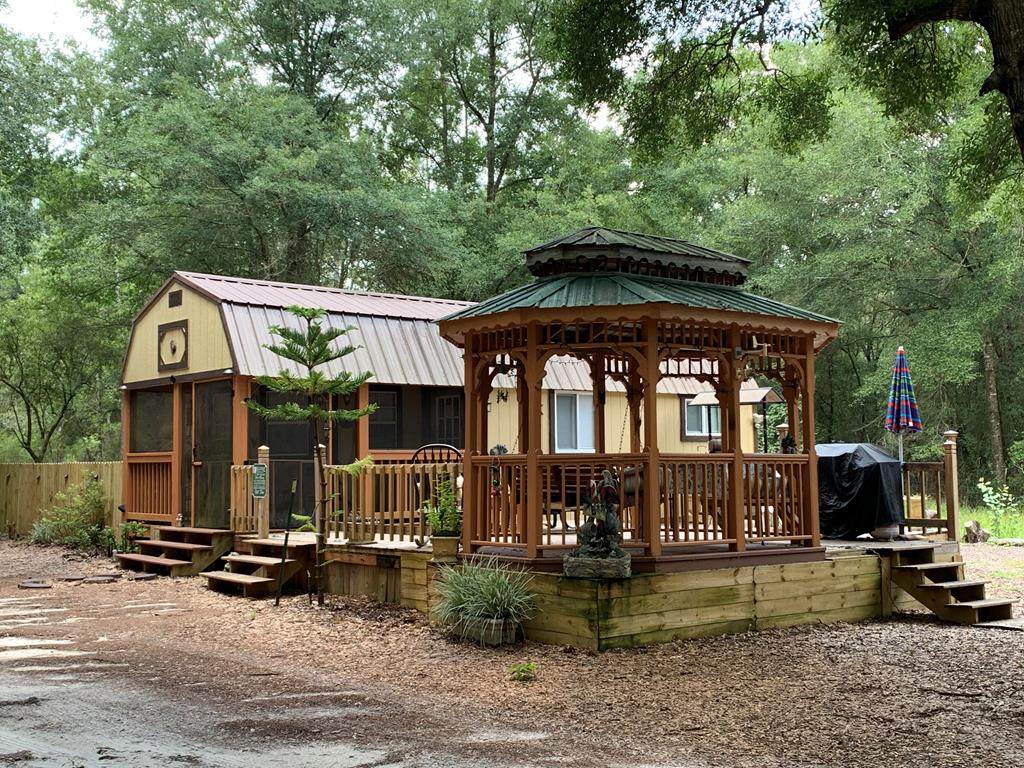 1399 18th Way - Photo 1