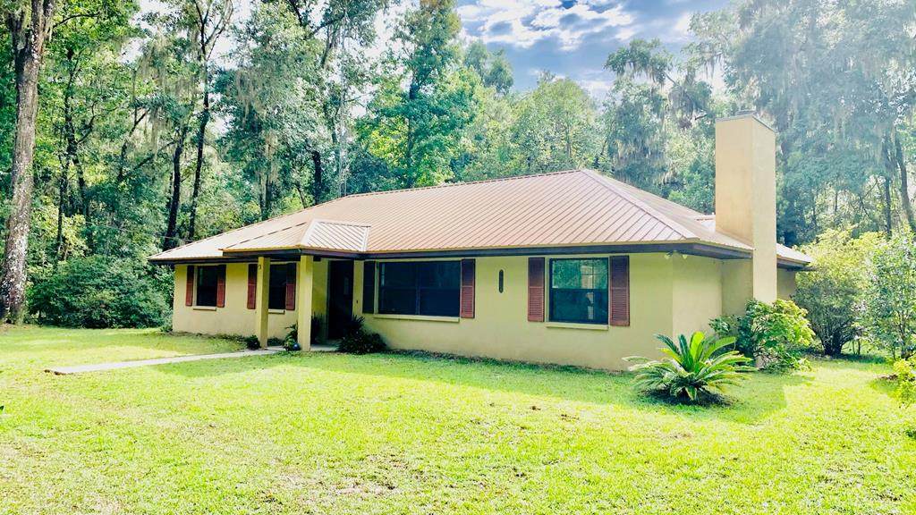 20421 190th Ave - Photo 1