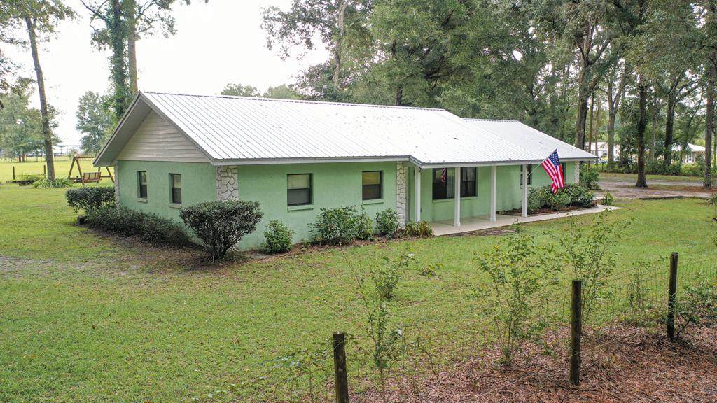 5151 137th Ln - Photo 1