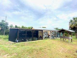 12920 State Rd 24 - Photo 1
