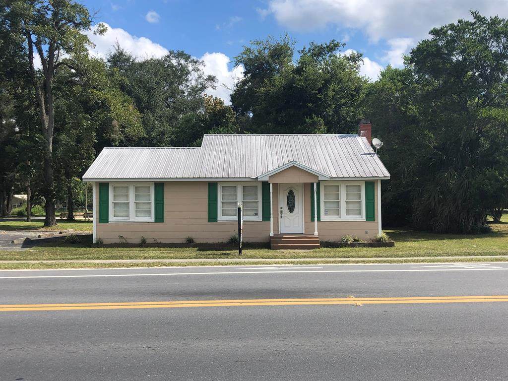 1310 Main St - Photo 1