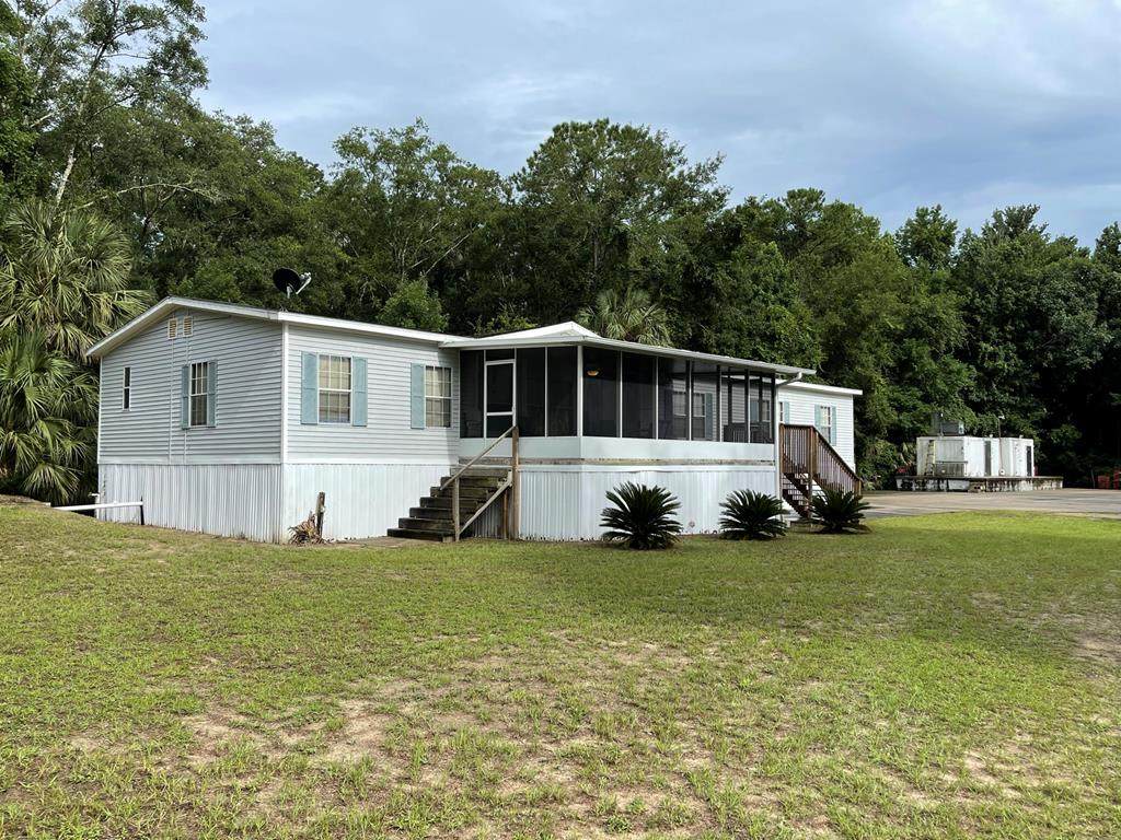 4945 County Road 358 - Photo 1