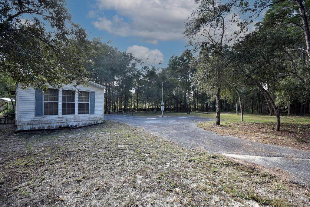 231 Webb Ln - Photo 1